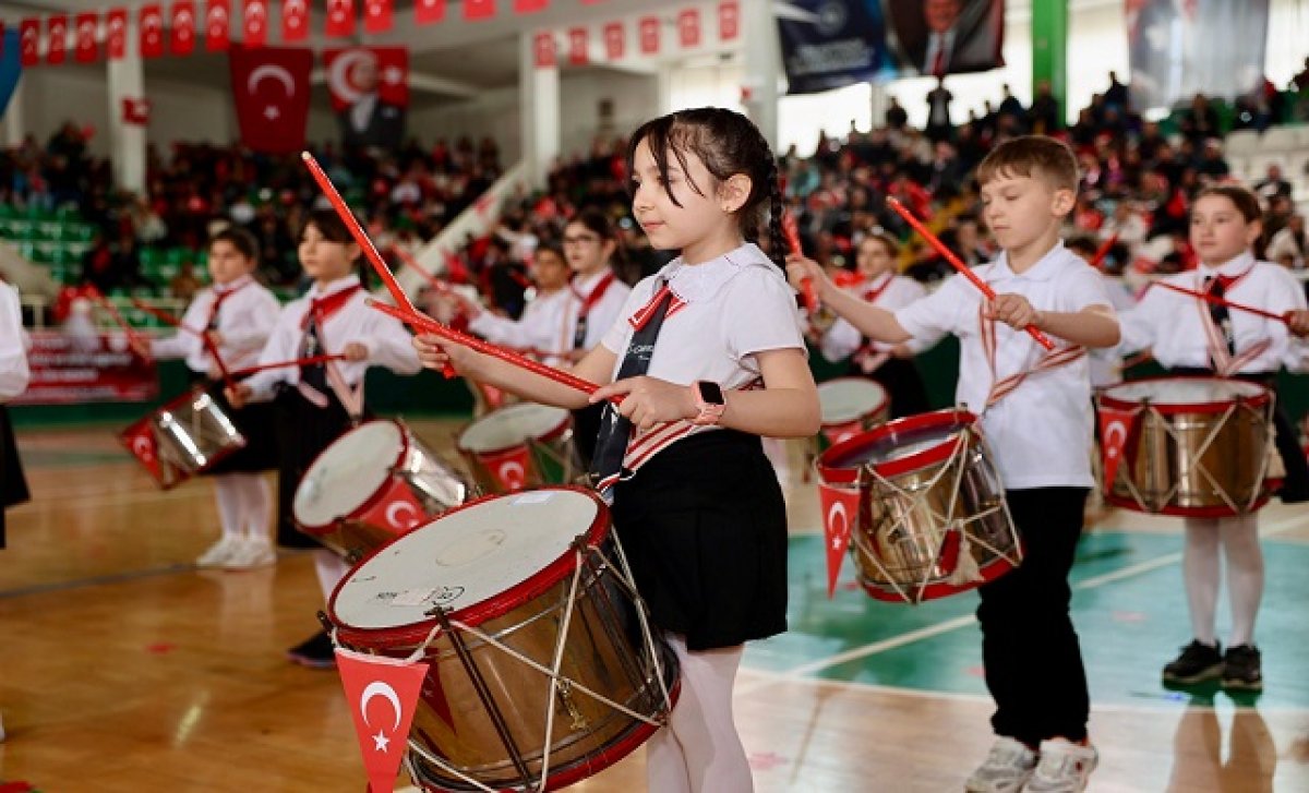 23 Nisan Ulusal Egemenlik ve Çocuk Bayramı Coşkuyla Kutlandı