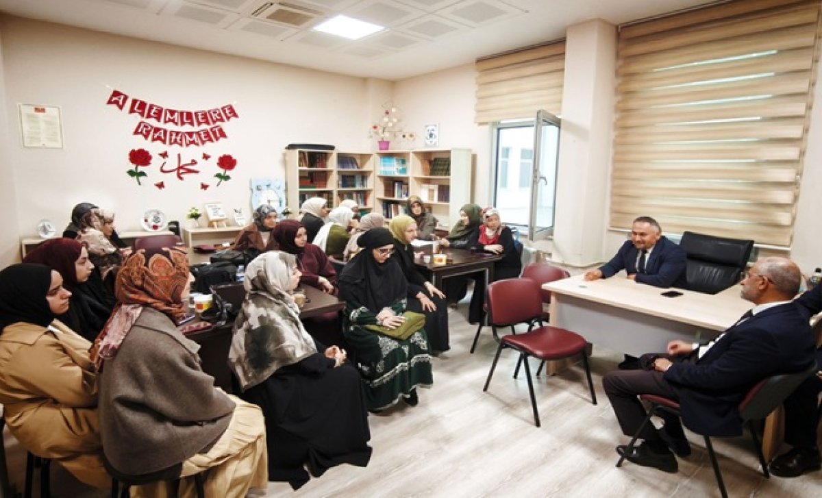 Giresun İl Müftüsü Hüseyin Okuş Üniversiteli Gençlerle Buluştu