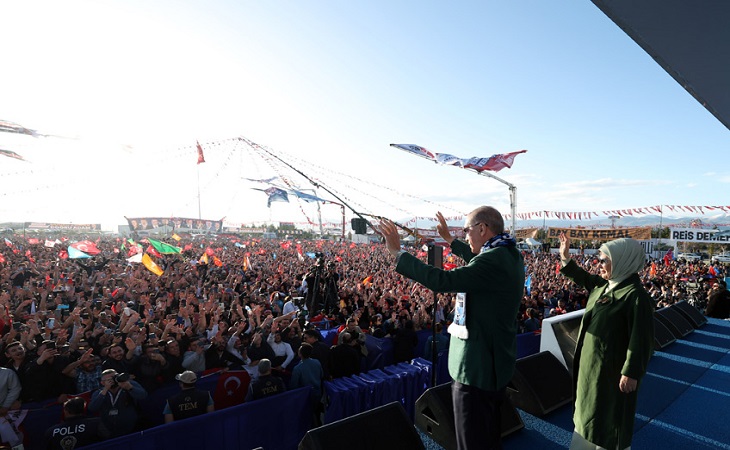 Cumhurbaşkanı Erdoğan ''SIRT SIRTA VERDİK''