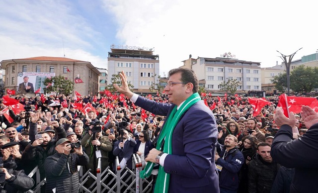 GİRESUN’DA İMAMOĞLU İZDİHAMI