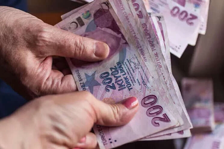 Mart Ayı Yaşlı ve Engelli Aylıkları Ödenmeye Başladı